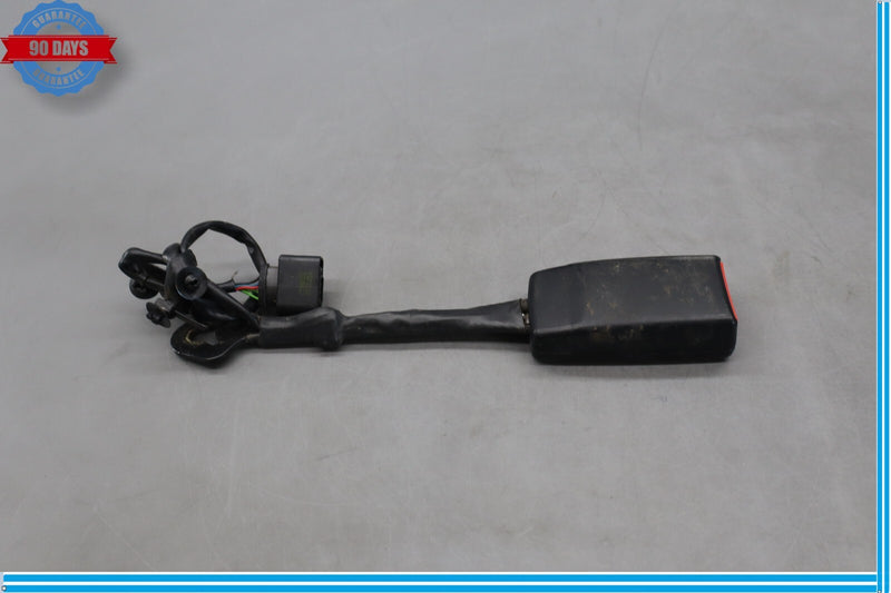 Load image into Gallery viewer, 11-17 Volkswagen Touareg Front Right Side Seat Belt Seatbelt Buckle Oem
