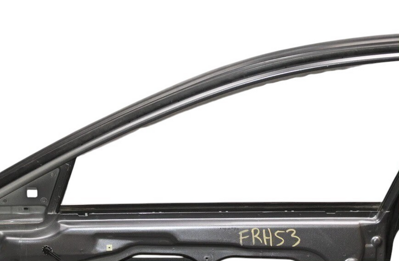 Load image into Gallery viewer, 15-16 Hyundai Genesis Front Right Passenger Side Door Shell Cover Panel Oem
