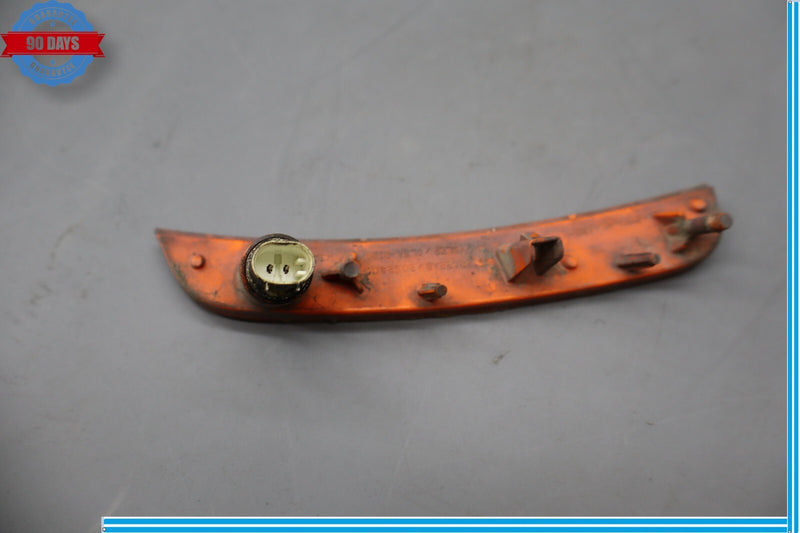 Load image into Gallery viewer, 12-19 Fiat 500 Pop Right Passenger Side Marker Lamp Light Oem
