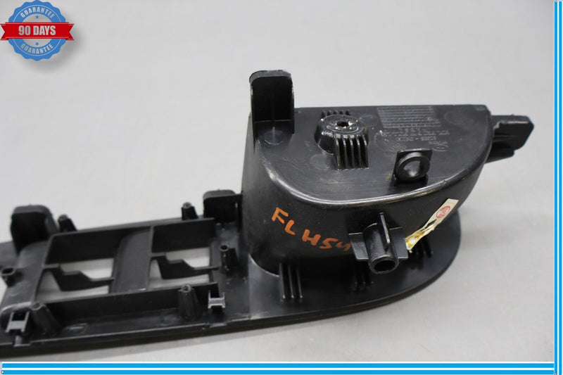 Load image into Gallery viewer, 11-16 Hyundai Equus Front Left Driver Side Door Pull Handle 82355-3N000 Oem
