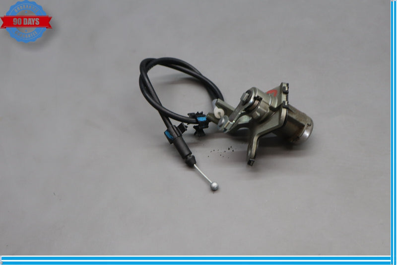 Load image into Gallery viewer, 09-14 Hyundai Equus Genesis Rear Trunk Lid Lock Cylinder Switch 81250-3MA00 Oem
