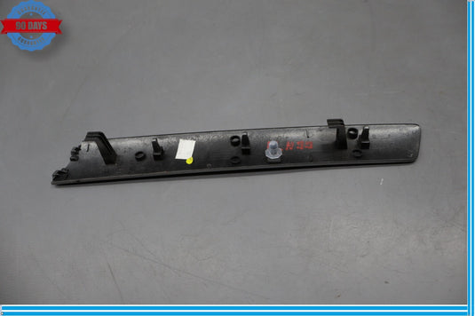 11-17 Volkswagen Touareg Front Left Driver Side Door Panel Trim Molding Oem