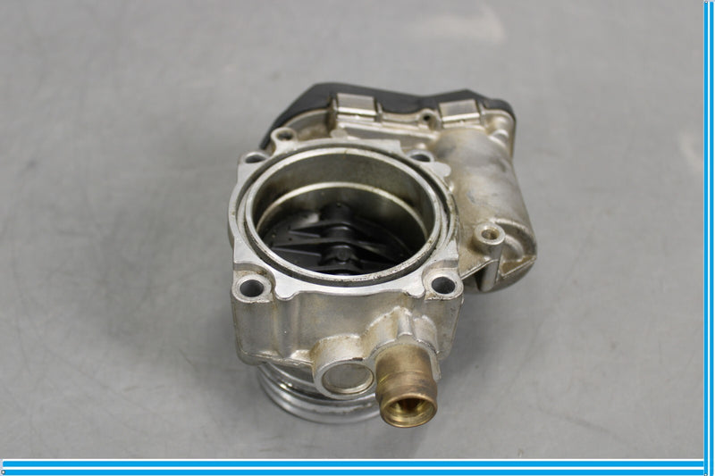 Load image into Gallery viewer, 12-16 BMW F30 328i 335i Air Inlet Intake Engine Throttle Body Assembly Oem
