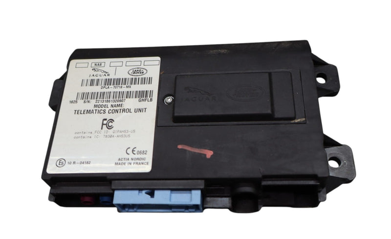 Load image into Gallery viewer, 16-20 Jaguar XF X260 Telematics Communication Module Unit DPLA70718BV Oem
