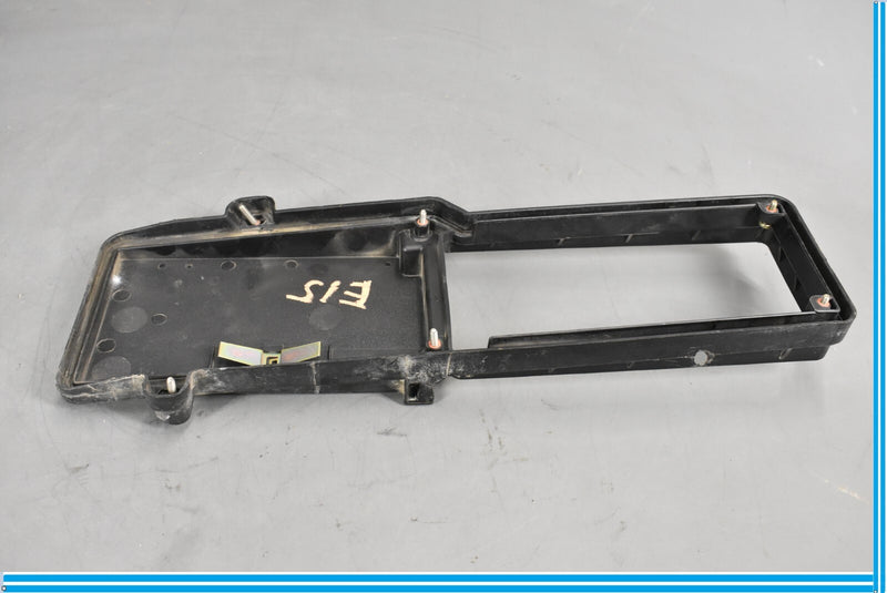 Load image into Gallery viewer, 90-93 Mercedes 300SL Fuse Relay Box Plastic Cover Oem
