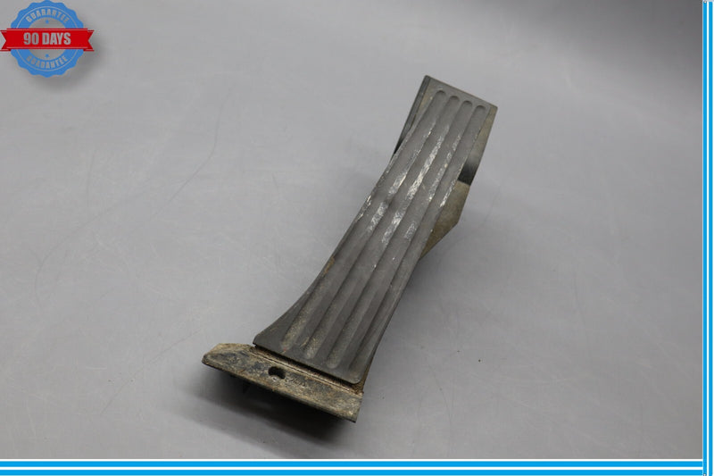 Load image into Gallery viewer, 04-10 BMW 645Ci 650i Throttle Accelerator Fuel Gas Foot Lever Pedal Pad Oem

