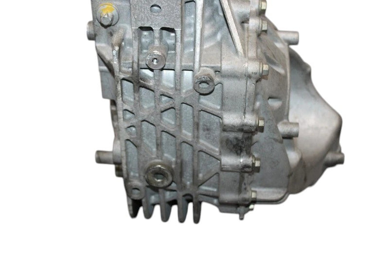 Load image into Gallery viewer, 14-24 Maserati Ghibli Rear Diff Differential Axle Carrier Assembly 670009608 OEM
