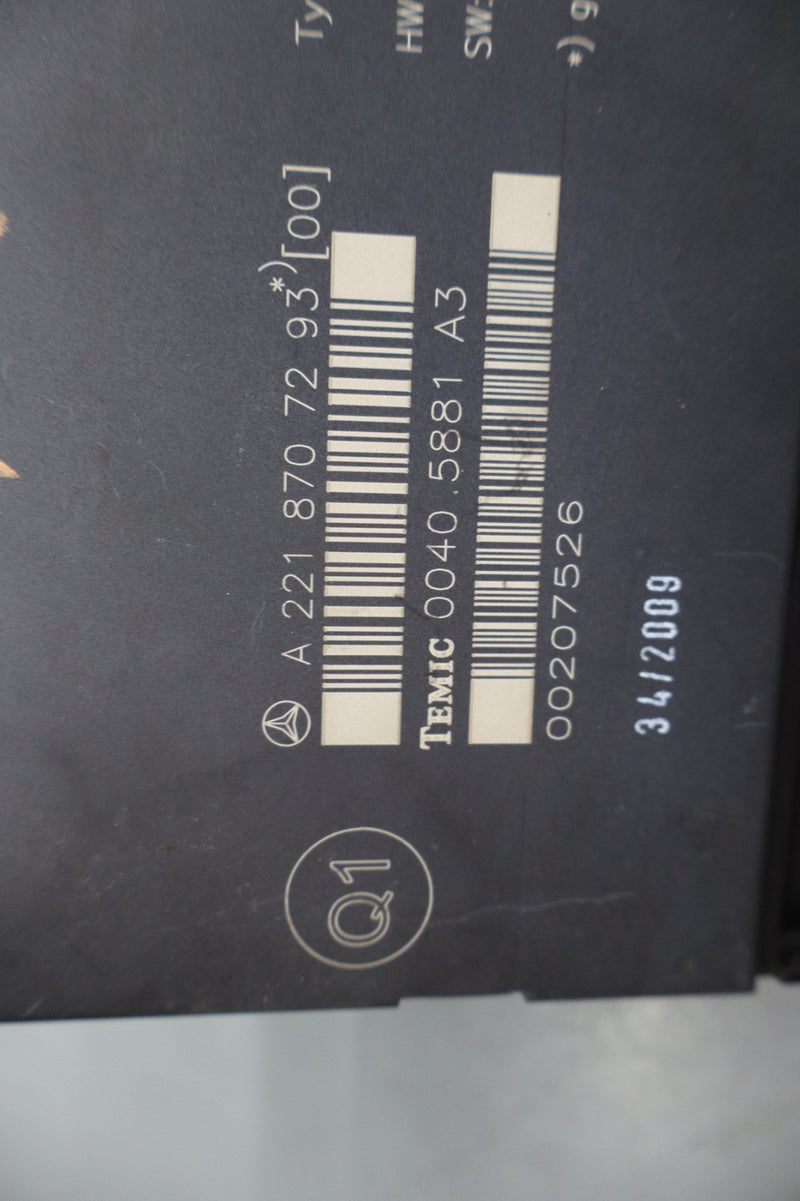 Load image into Gallery viewer, 07-13  Mercedes W221 S550 S400 Rear Seat Control Unit Module 2218707293 Oem
