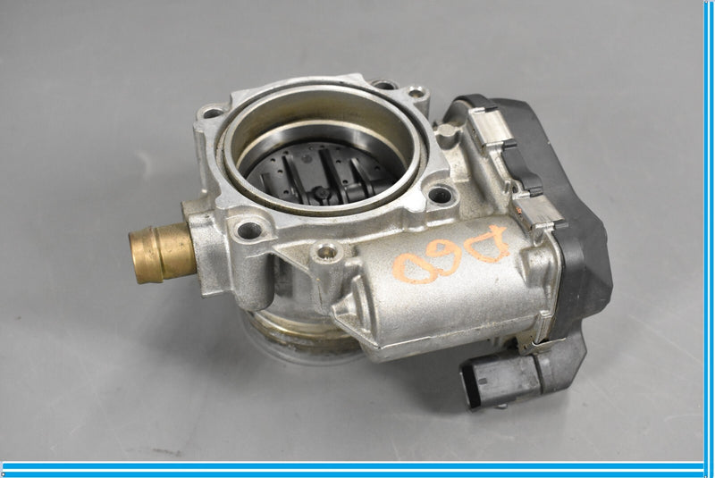 Load image into Gallery viewer, 12-18 BMW 320i 328i F30 7588625 Engine Throttle Body Assembly 7588625 Oem
