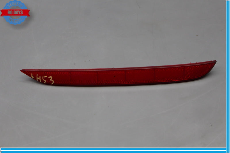 Load image into Gallery viewer, 15-20 Hyundai Genesis Sedan G80 Rear Left Side Bumper Reflector Marker Oem
