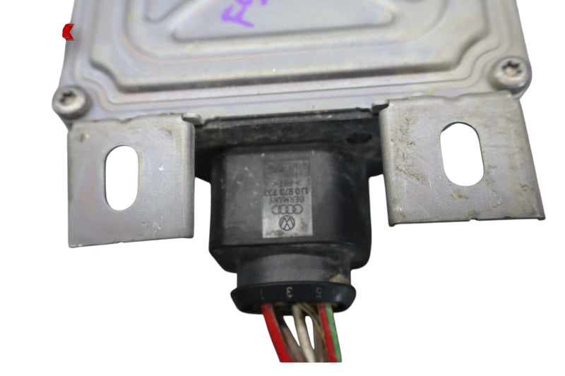 Load image into Gallery viewer, 11-17 Volkswagen VW Touareg Fuel Injection Pump Control Module 7P0906093 OEM
