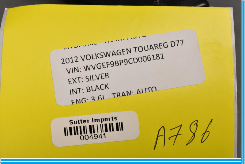 Load image into Gallery viewer, 11-18 Volkswagen VW Touareg Front Right Passenger Seat Belt Buckle Receiver Oem
