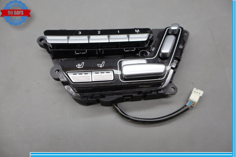Load image into Gallery viewer, 07-14 Mercedes W221 S550 S63 AMG CL550 Front Right Side Seat Control Switch Oem
