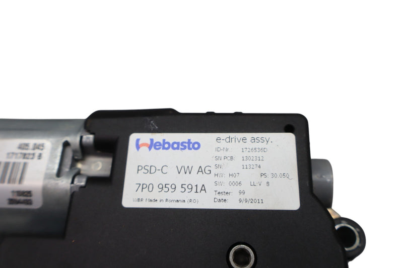 Load image into Gallery viewer, 11-17 Volkswagen VW Touareg Sunroof Moon Roof Motor 7P0959591 Oem
