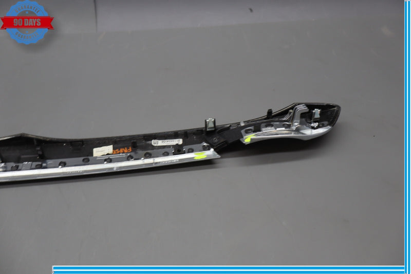 Load image into Gallery viewer, 09-15 BMW 750Li xDrive Front Right Side Interior Door Panel Trim Oem
