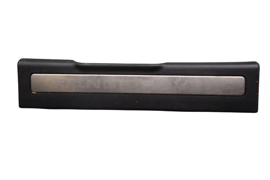 12-19 Range Rover Evoque L538 4DR Front Right Side Door Tread Scuff Plate Oem