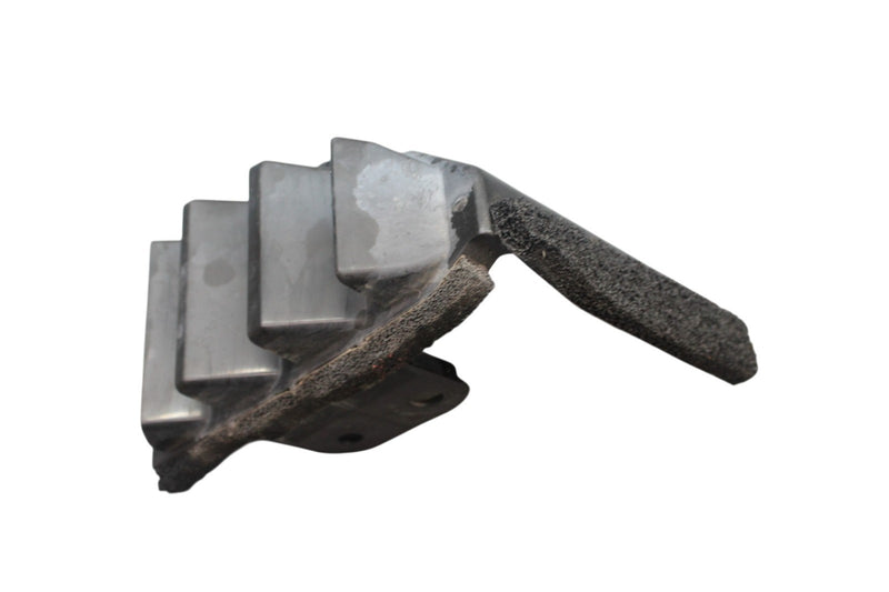 Load image into Gallery viewer, 11-17 Infiniti QX56 QX80 5.6L Left Driver Side Rail Reinforced Insulator Oem
