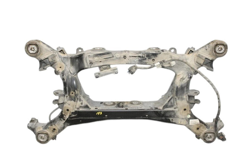 Load image into Gallery viewer, 15-17 Hyundai Genesis Rear Suspension Subframe Crossmember  55405B1050 Oem
