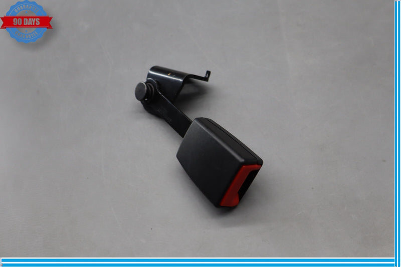 Load image into Gallery viewer, 09-15 BMW  F01 750i 750Li Rear Left Driver Side Seat Belt Buckle 7220857 Oem
