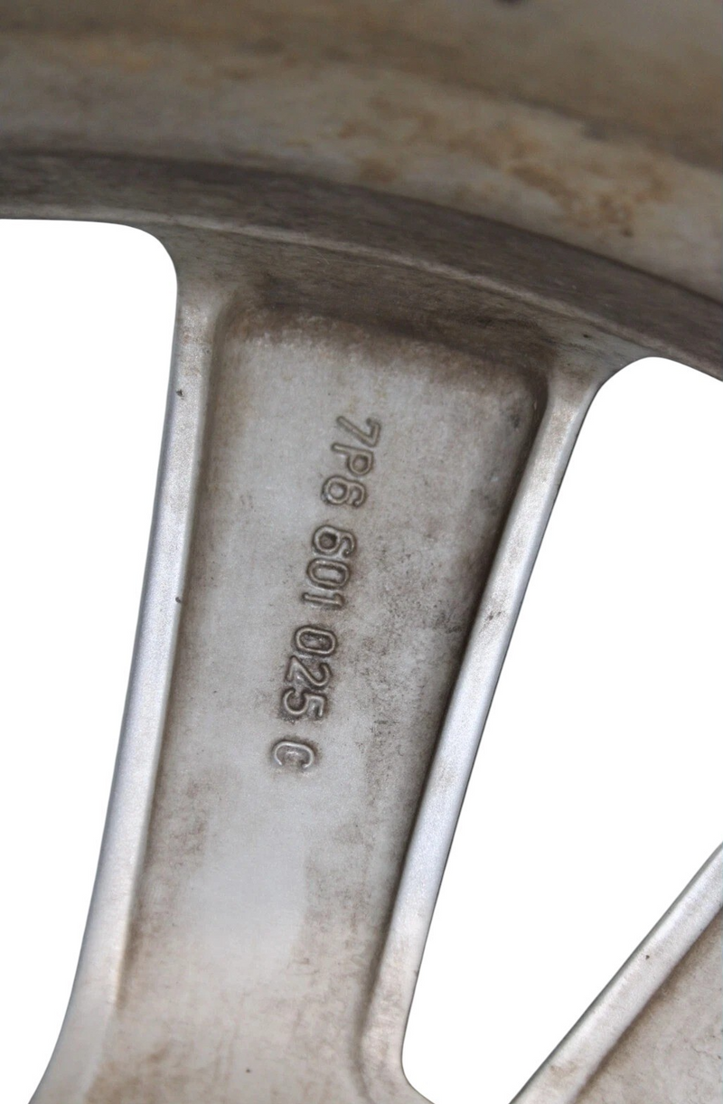 Load image into Gallery viewer, 11-17 Volkswagen VW Touareg 18x8 18&quot; 10-Spoke Alloy Wheel Rim 7P6601025C Oem
