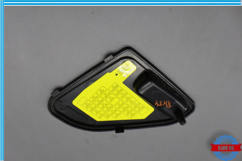 Load image into Gallery viewer, 11-13 Hyundai Equus Right Passenger Side Fuse Box Fusebox Cover Trim Oem
