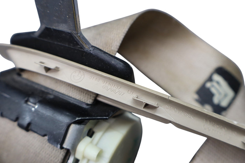 Load image into Gallery viewer, 09-15 BMW F02 750Li 750i Rear Passenger Side Safety Seat Belt Retractor Oem
