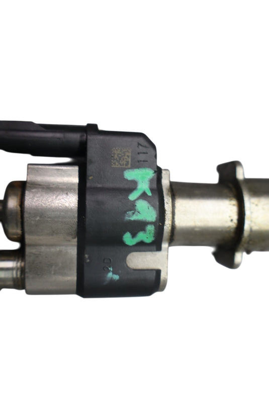 07-17 BMW 650i 740i 740Li 750i Engine Fuel Injector 13538616079 Oem