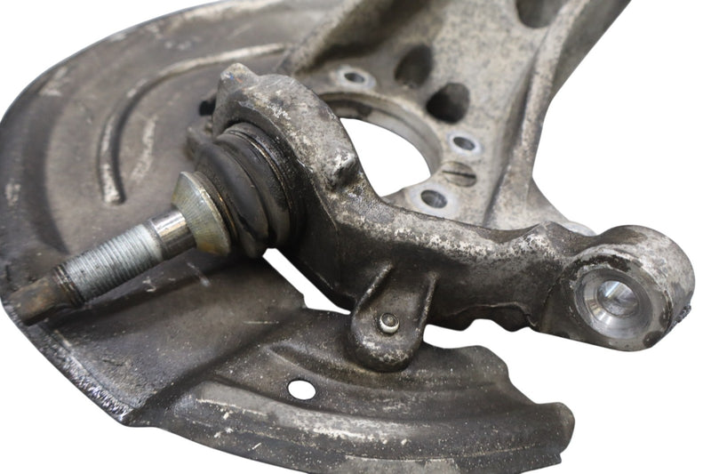Load image into Gallery viewer, 02-05 Ford Thunderbird 3.9L V8 Front Right Side Steering Spindle Knuckle Hub Oem
