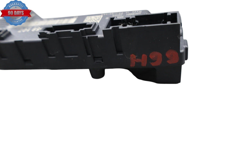 Load image into Gallery viewer, 11-17 Volkswagen Touareg Rear Trunk Lid Liftgate Control Module 7P6959107 Oem
