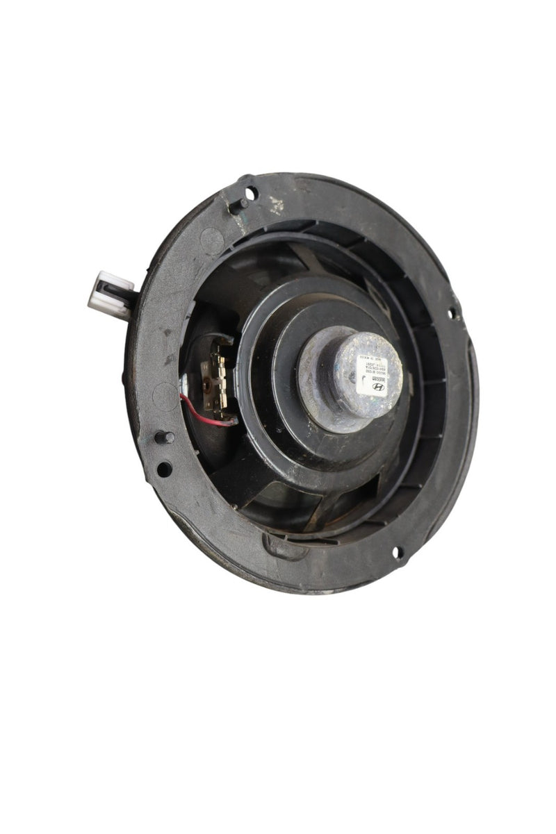 Load image into Gallery viewer, 15-20 Hyundai Genesis G80 Rear Right Passenger Side Door Audio Sound Speaker Oem
