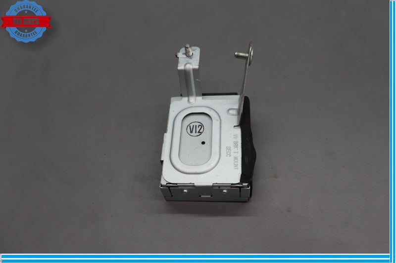 Load image into Gallery viewer, 11-13 Hyundai Equus Dash Instrument Panel USB Interface Control Module Unit Oem

