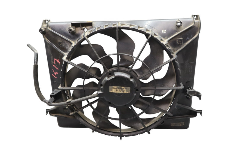 Load image into Gallery viewer, 09-16 Hyundai Equus  Engine Motor Cooling Radiator Fan Assembly Oem
