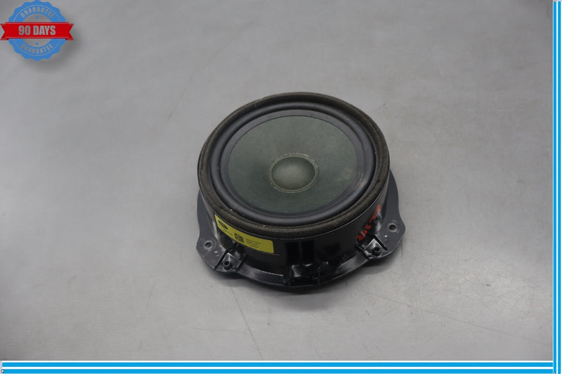 Load image into Gallery viewer, 16-23 Jaguar X761 F-Pace Rear Left Driver Side Doro Audio Speaker Oem
