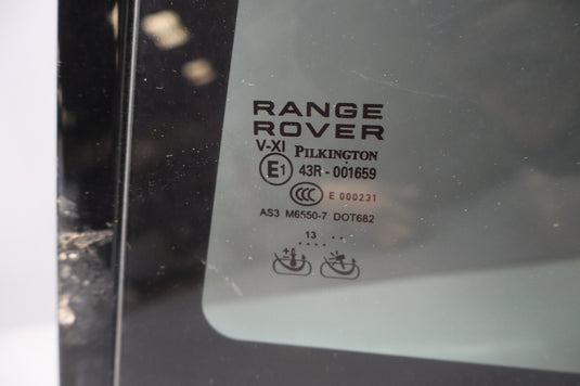 13-22  Land Rover Range Rover L405 Rear Left Side Quarter Door Window Glass Oem