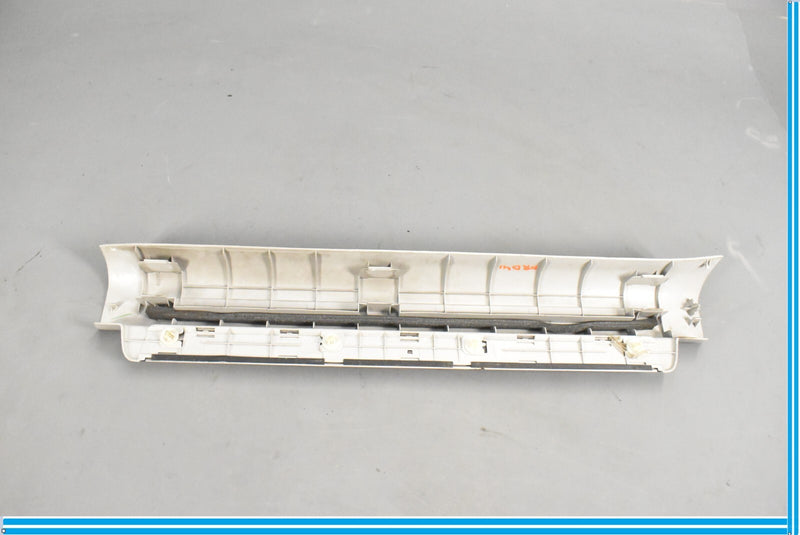 Load image into Gallery viewer, 07-12 Lexus XF40 LS460 Front Right Passenger Door Sill Scuff Plate Trim Oem
