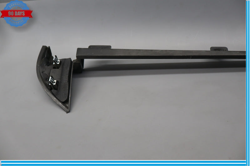 Load image into Gallery viewer, 07-17 GMC Acadia Demali Front Right Or Left Side Inner Corner Glass Cap Oem
