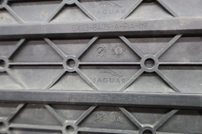 Load image into Gallery viewer, 16-23 Jaguar X761 F-Pace XE XF Active Grille Radiator Shutter Assembly Oem
