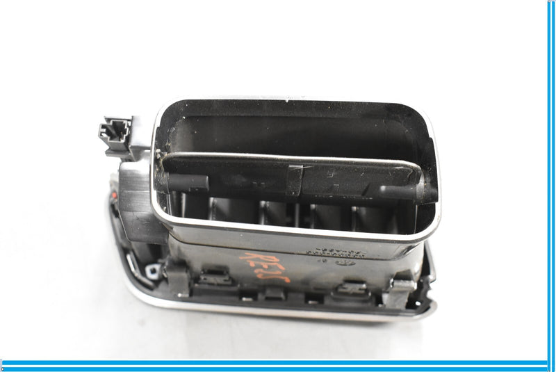 Load image into Gallery viewer, 14-17 Maserati Ghibli Front Right Passenger Side Dash Air Vent Grille Oem
