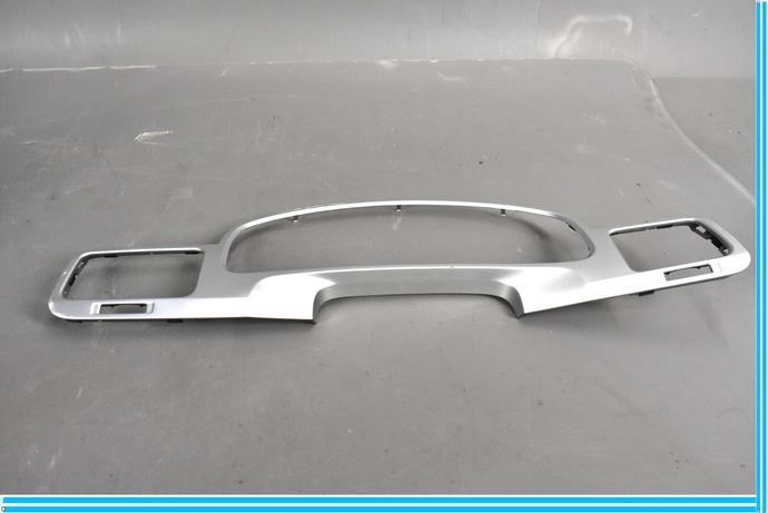 11-18 Volkswagen VW Touareg Instrument Cluster Trim 7P1857221 Oem