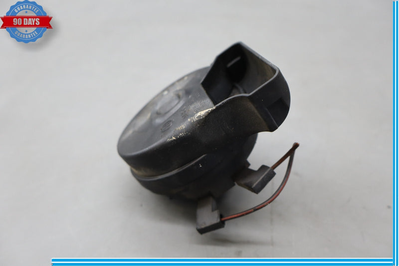 Load image into Gallery viewer, 03-06 Mercedes R230 SL500 SL600 Left Side High Tone Horn Pitch Oem
