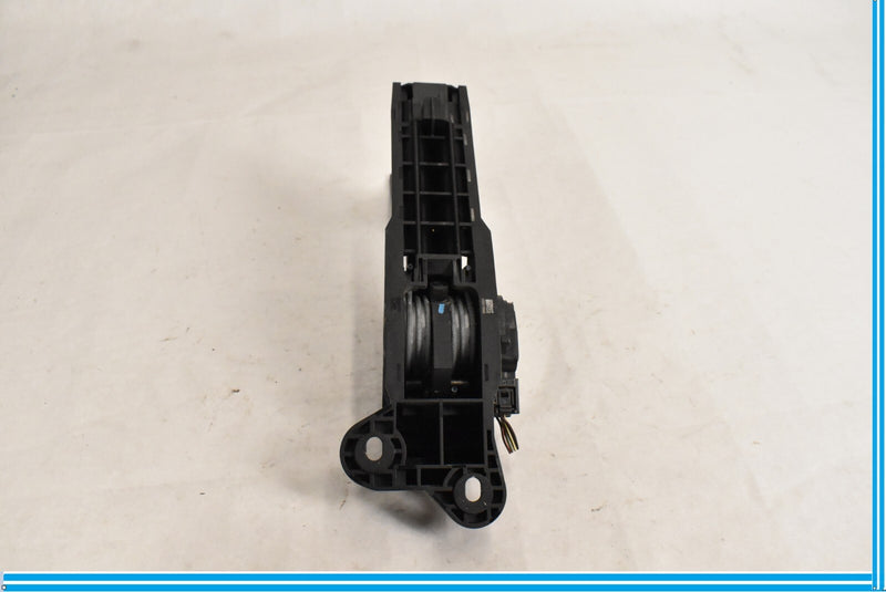Load image into Gallery viewer, 06-12 Mercedes X164 ML450 GL450 Gas Throttle Pedal Accelerator 1643000004 OEM
