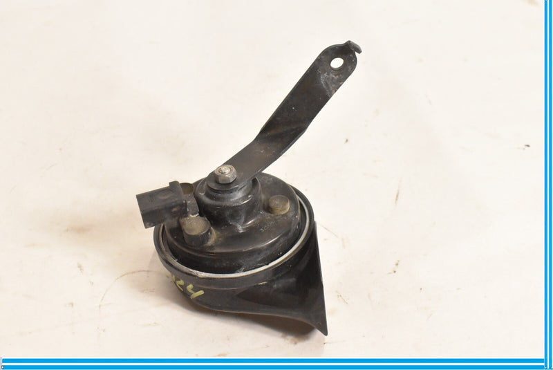 Load image into Gallery viewer, 09-15 BMW 750i 750Li F01 Front Left Driver High Tone Pitch Horn Signal OEM
