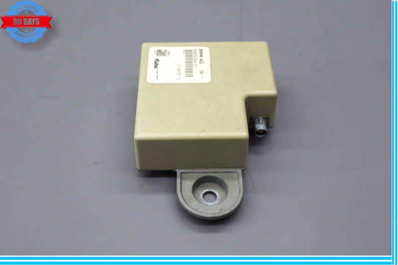 Load image into Gallery viewer, 09-15 BMW 740i 740Li 750i Antenna Amplifier Control Module Unit Oem
