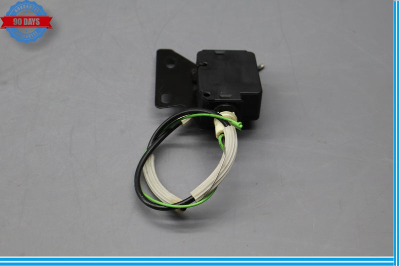 Load image into Gallery viewer, 04-10 BMW 645Ci Convertible Fuel Gas Tank Flap Door Lock Actuator w/Cable Oem
