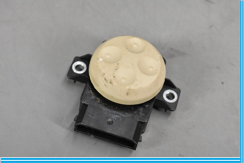 Load image into Gallery viewer, 09-12 Audi A4 Front Right Passenger Side Seat Lumbar Switch Black Oem
