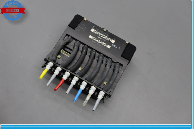 Load image into Gallery viewer, 00-12 Mercedes R230 SL550 CL500 Front Right Passenger Side Seat Valve Block Oem
