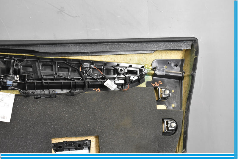 Load image into Gallery viewer, 14-17 Maserati Quattroporte Front Left Driver Side Interior Door Panel Oem
