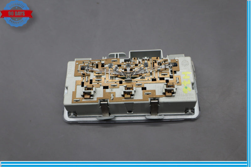 Load image into Gallery viewer, 10-13 Buick Lacrosse CXL Dome Light Lamp Console Overhead Upper Unit Oem
