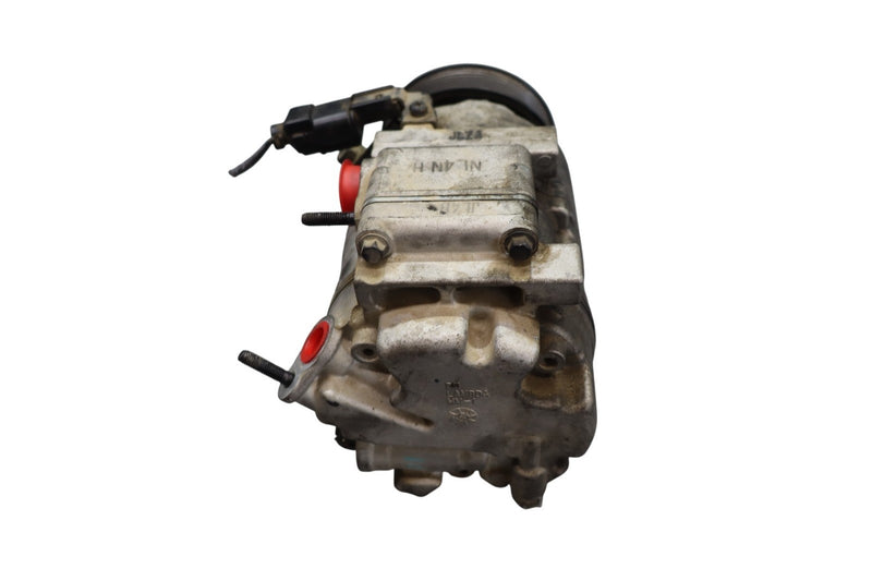 Load image into Gallery viewer, 12-17 Audi A4 A6 Quattro A/C AC Air Conditioning Compressor 4G0260805D Oem
