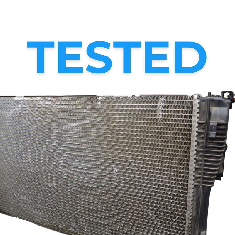 Load image into Gallery viewer, 14-21 BMW I01 i3 i3s Engine Water Cooling Coolant Radiator Assembly 8672107 Oem
